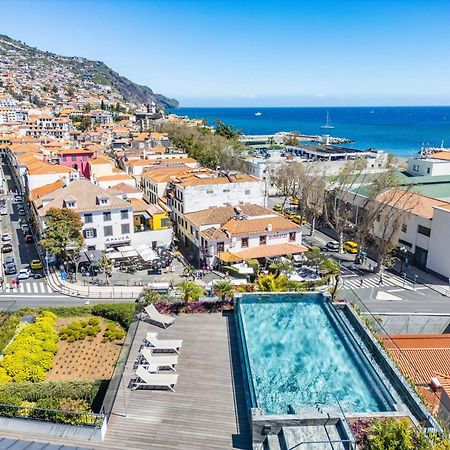 Infinity Pool, Patio & Garage - Center Of Funchal Apartment Exterior photo